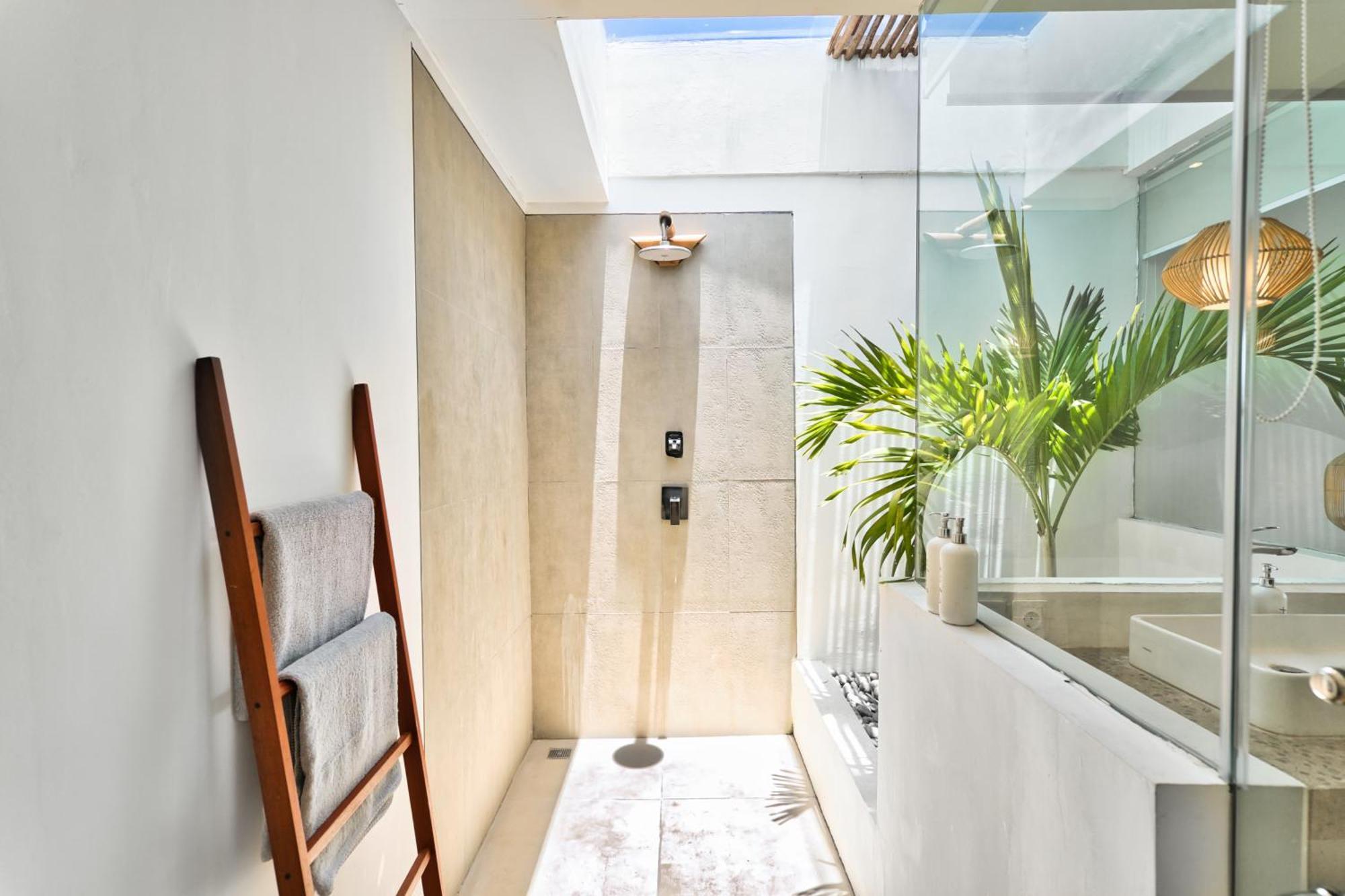 Octo 6 Villa By Betterplace Canggu Εξωτερικό φωτογραφία